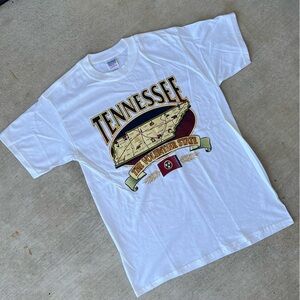 Vintage Gildan White Heavy Cotton T-Shirt